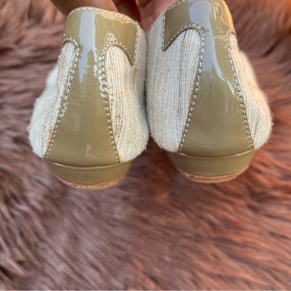 Taryn Rose “Prosper” Wedge Flats - Picture 11 of 11